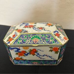 Unique Vintage Metal Toffee Or Candy Tin Made In England Vibrant Colors & Design